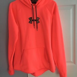 Under Armour Sweatshirt